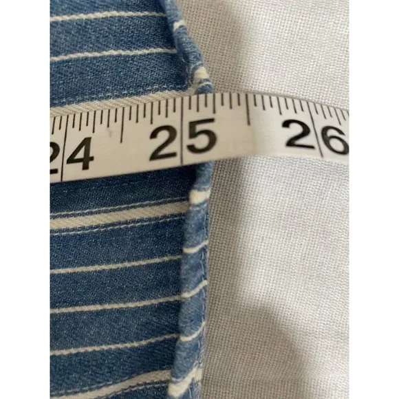 Old Navy women's Chambray cropped halter top blue and white Size medium - Picture 7 of 10